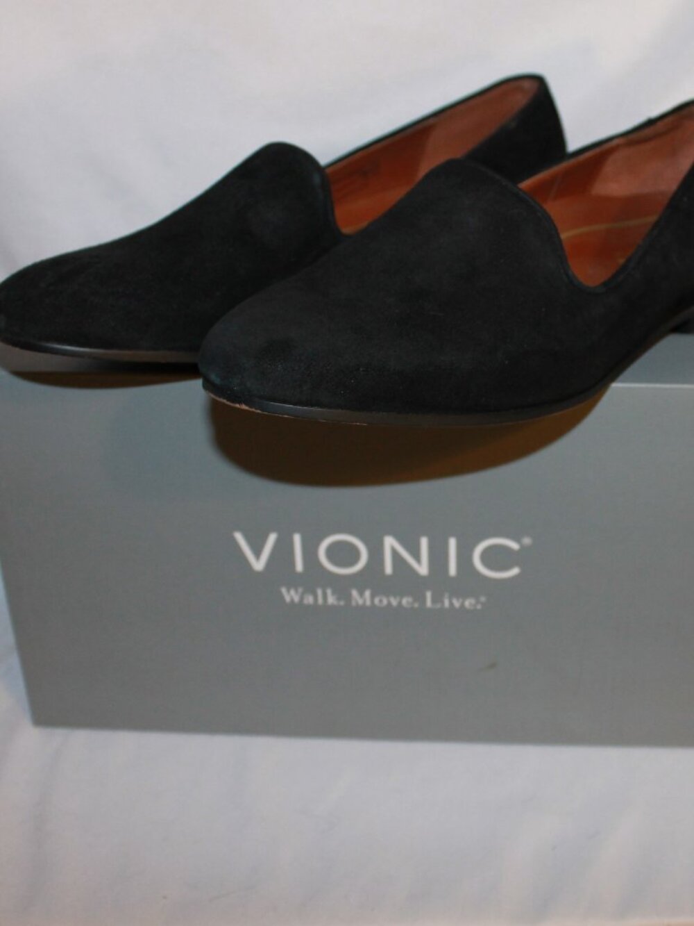 Vionic Willa Women's Slip on Flats - Black Suede